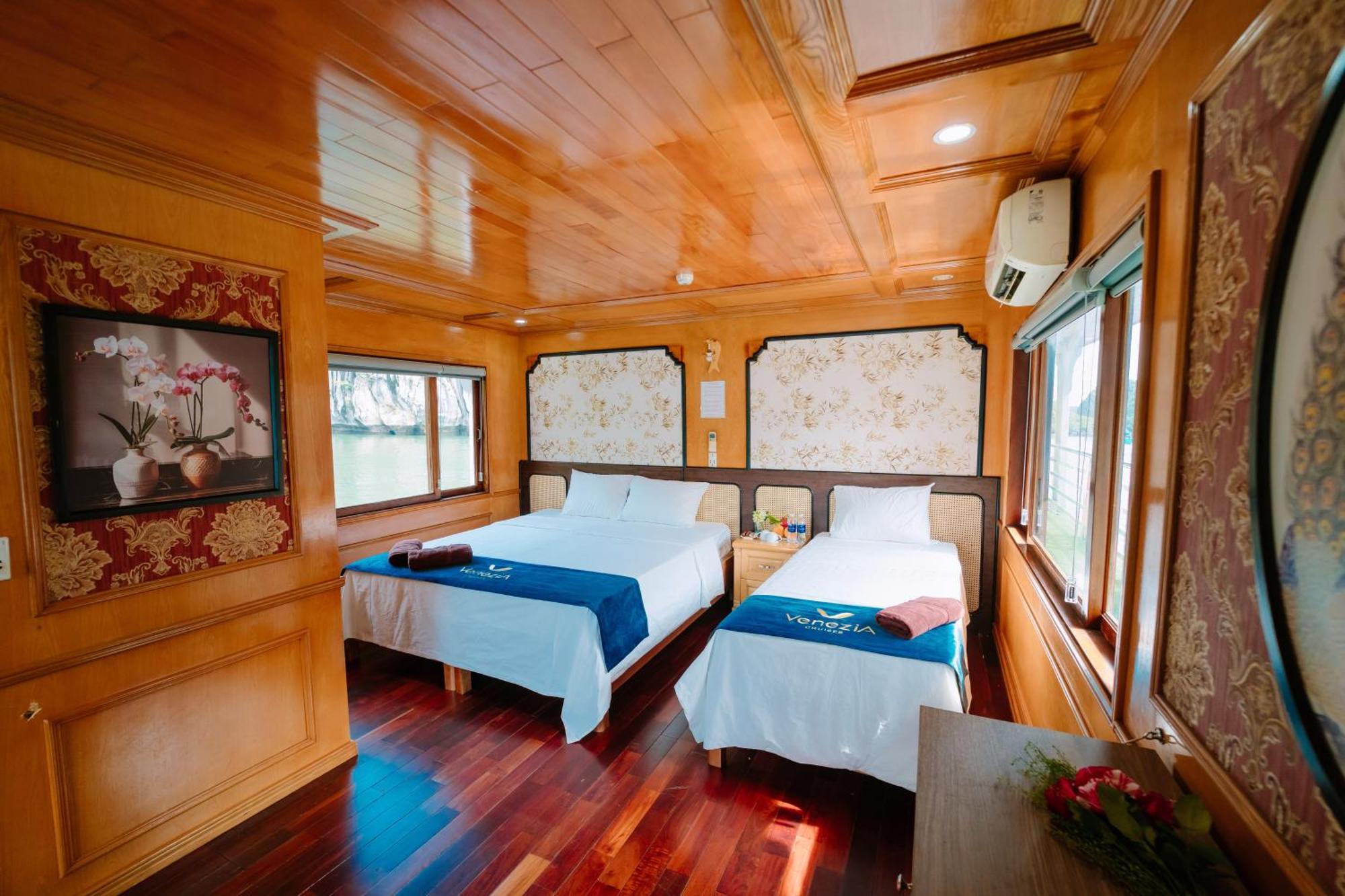 Venezia Cruises Hotel ฮาลอง ภายนอก รูปภาพ